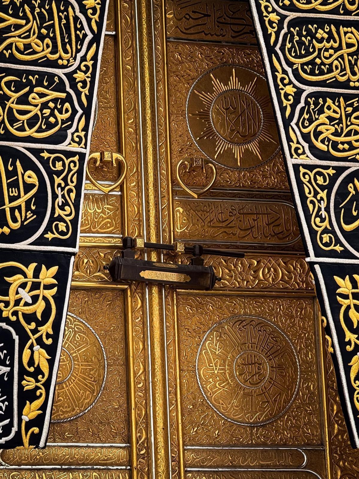 مفارقة الكعبة عند ابن عربي بين المكان واللامكان