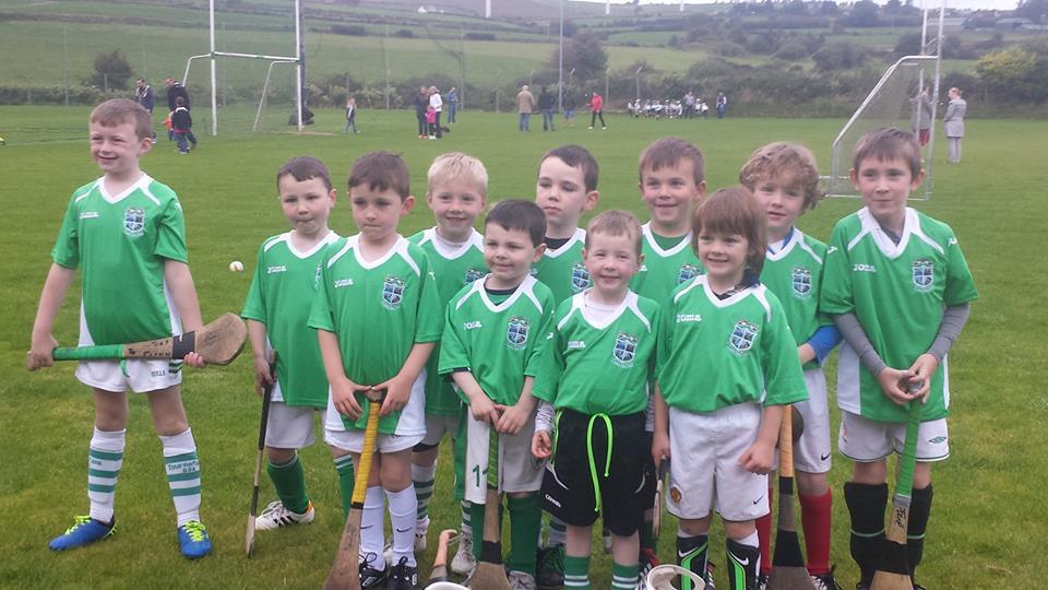 Tournafulla-G.A.A.U6s-Hurlers-2015-12046800_1042991269065142_5502561974817286580_n