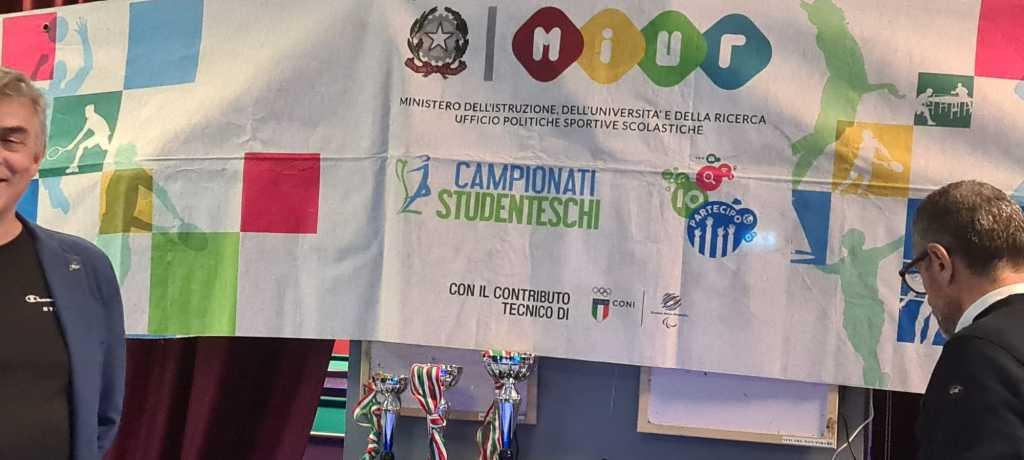 LOMBARDIA: IL LICEO SANT’ELIA TRIONFA ALLA FASE REGIONALE DEL CAMPIONATO STUDENTESCO DI BILIARDO