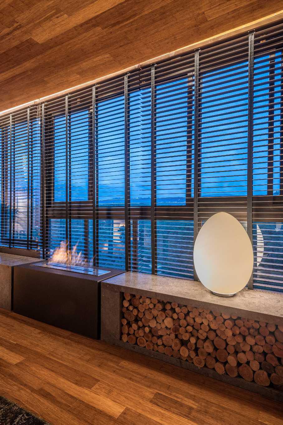 Luminaria De Mesa/ Piso Fontana Arte Uovo Outdoor G Luminaria De Mesa/ Piso Fontana Arte Uovo Outdoor G