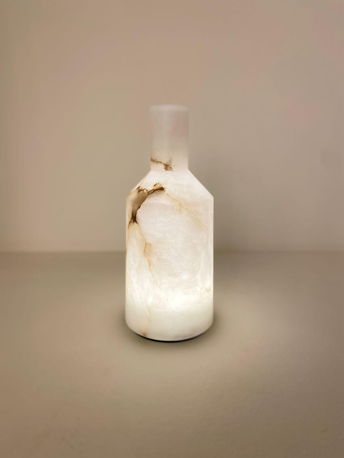 CONJUNTO luminaria de mesa Carpyen Trio Alabast Designer Jordi Veciana CONJUNTO luminaria de mesa Carpyen Trio Alabast Designer Jordi Veciana