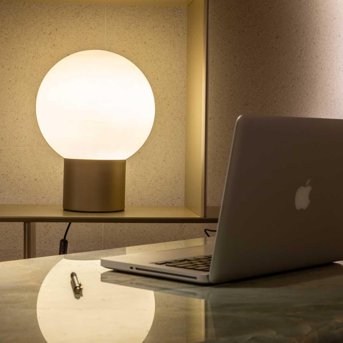 Luminária de Mesa AVL Brasil Royal Alta BOLA 30CM