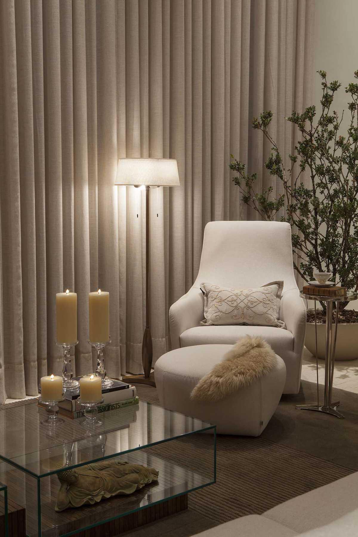 Luminária De Piso AVL Brasil Charles Luminária De Piso AVL Brasil Charles