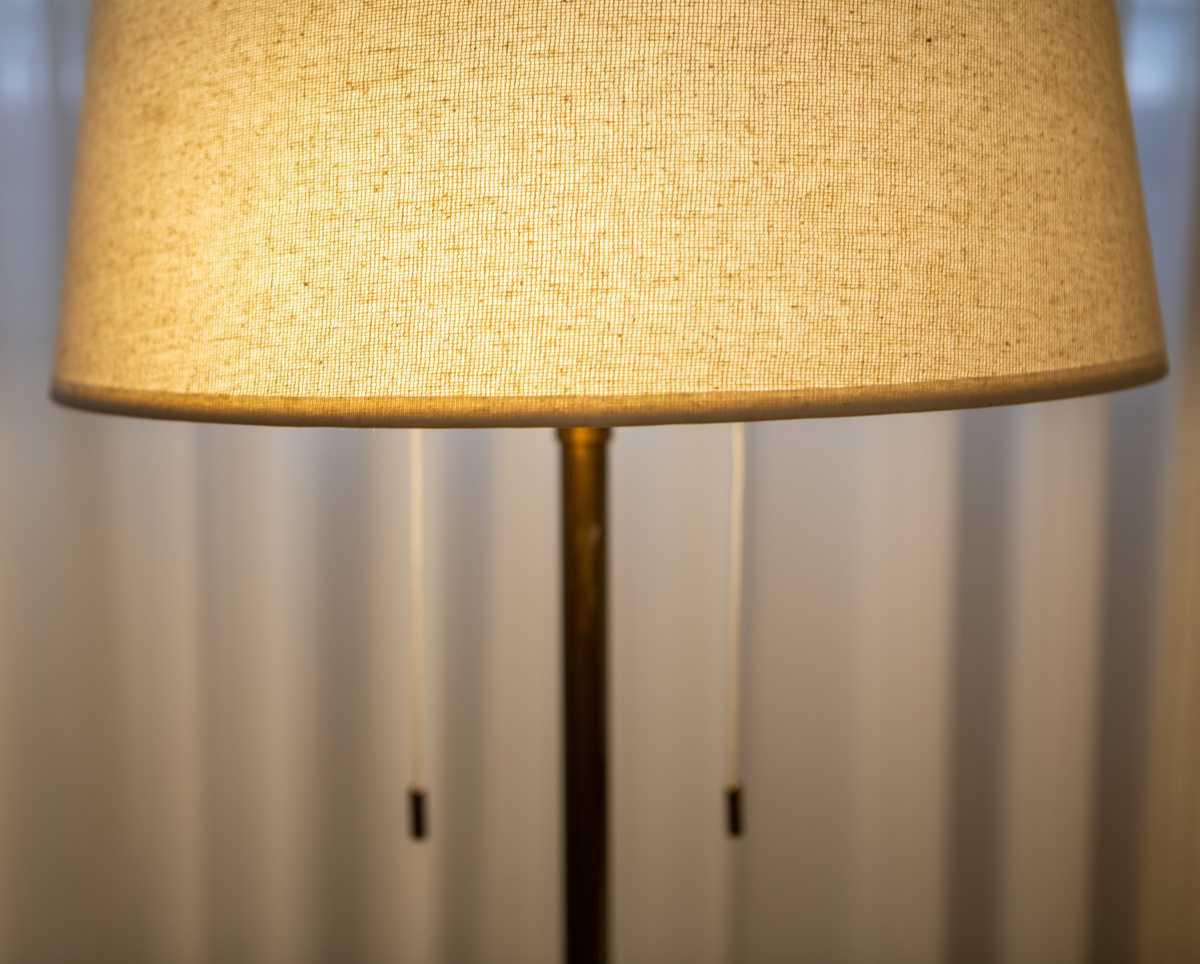 Luminária De Piso AVL Brasil Charles Luminária De Piso AVL Brasil Charles