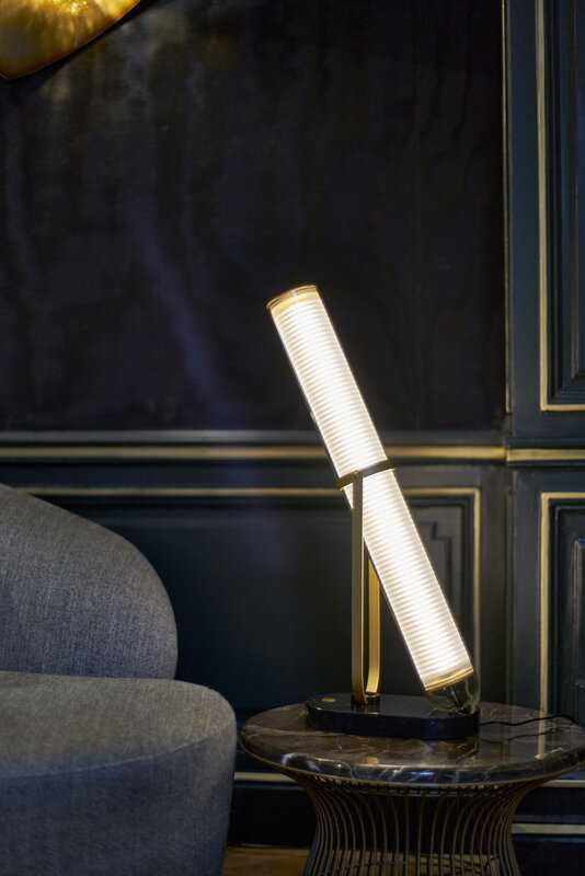 Luminaria de mesa DCW Editions Frechin Designer Jean Louis Luminaria de mesa DCW Editions Frechin Designer Jean Louis