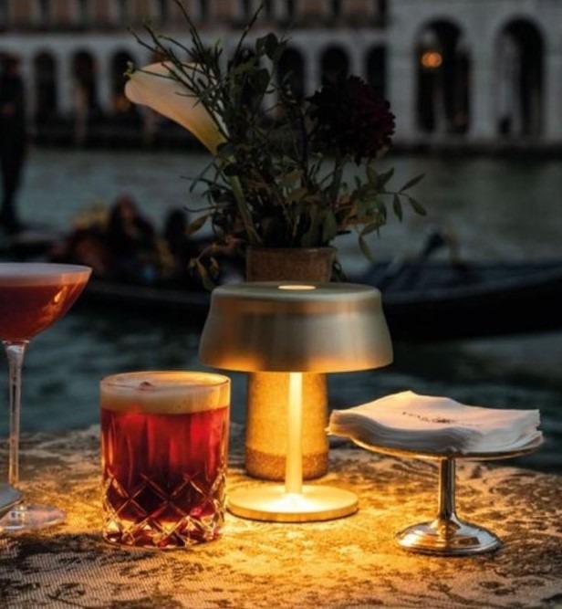 Luminária de Mesa Sister Light Mini - Zafferano Luminária de Mesa Sister Light Mini - Zafferano