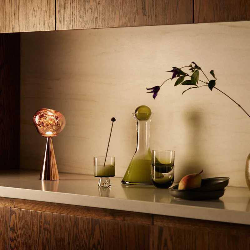 Luminaria de mesa Tom Dixon Melt Luminaria de mesa Tom Dixon Melt