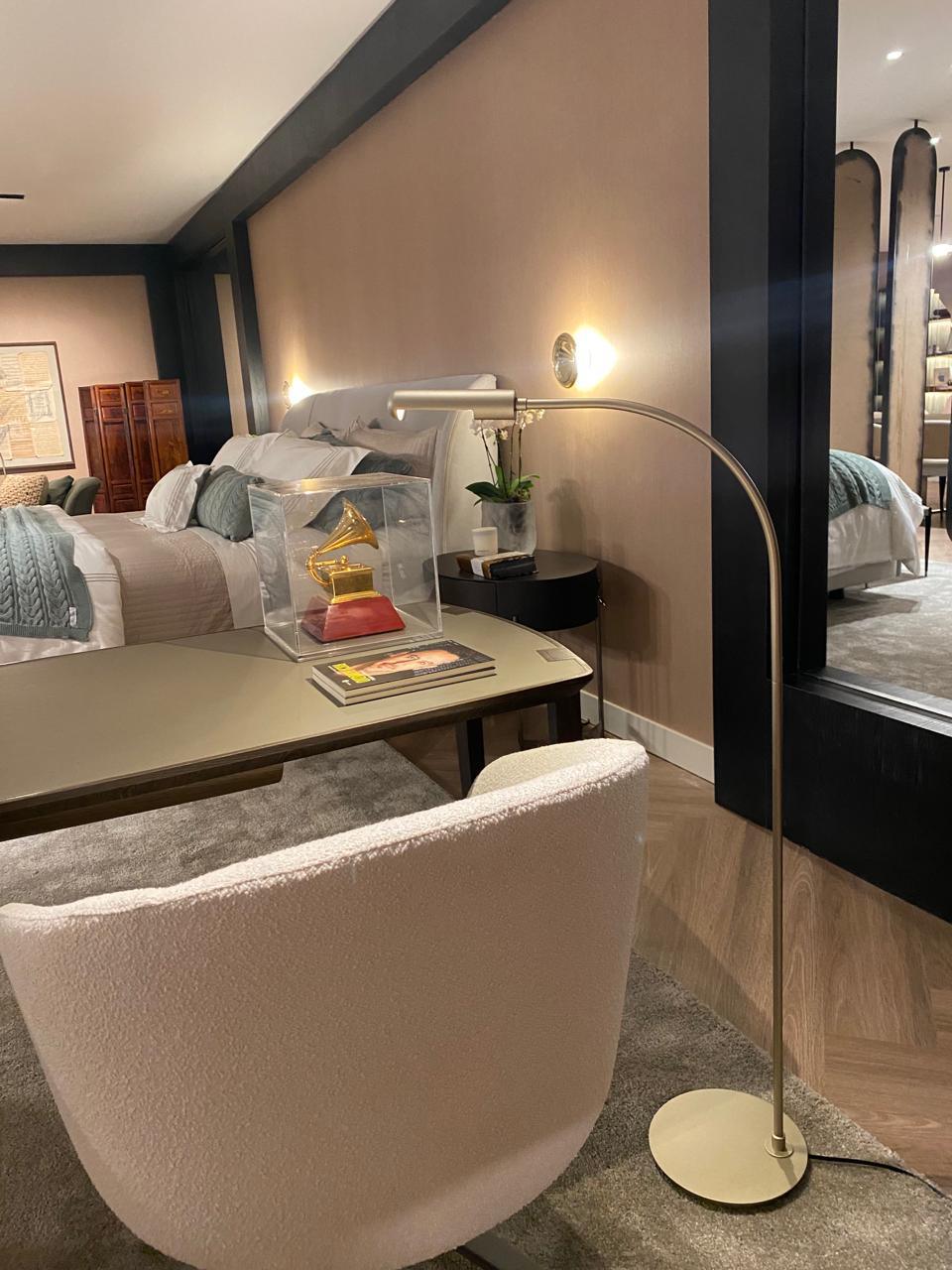 Luminária De Piso AVL Brasil Axis Luminária De Piso AVL Brasil Axis