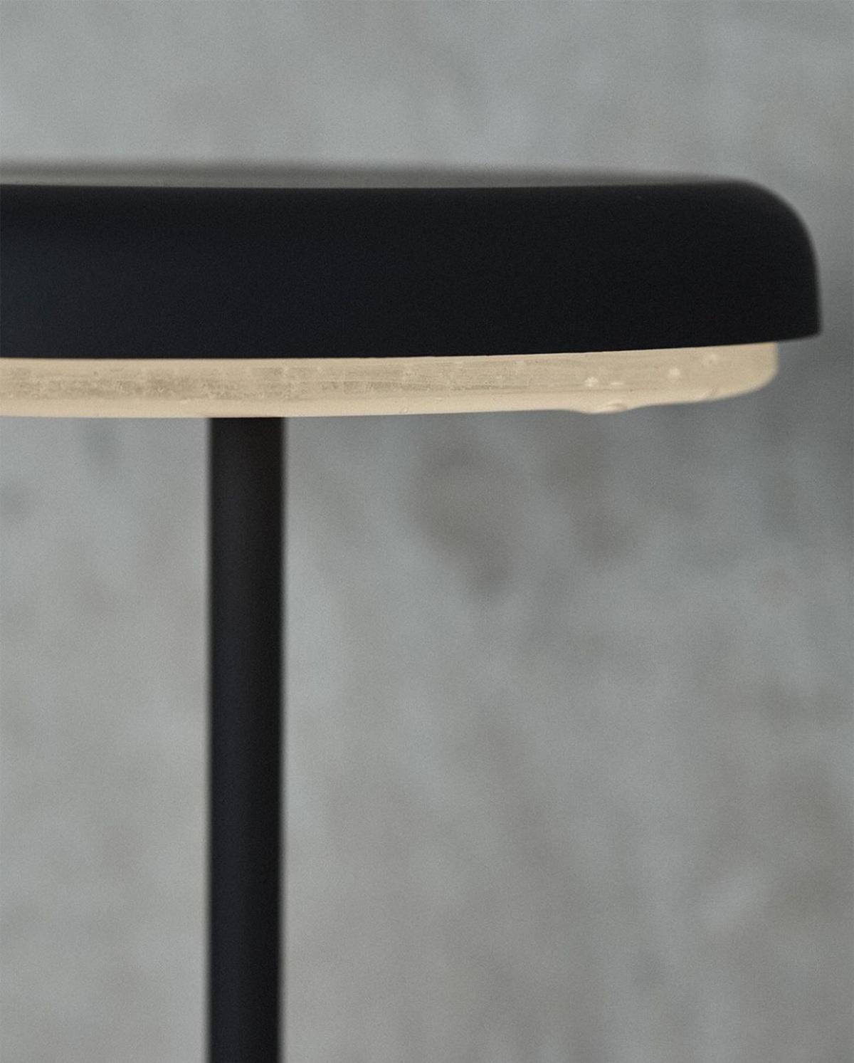 Luminaria de Piso WE Fungi 1 Baixa Luminaria de Piso WE Fungi 1 Baixa