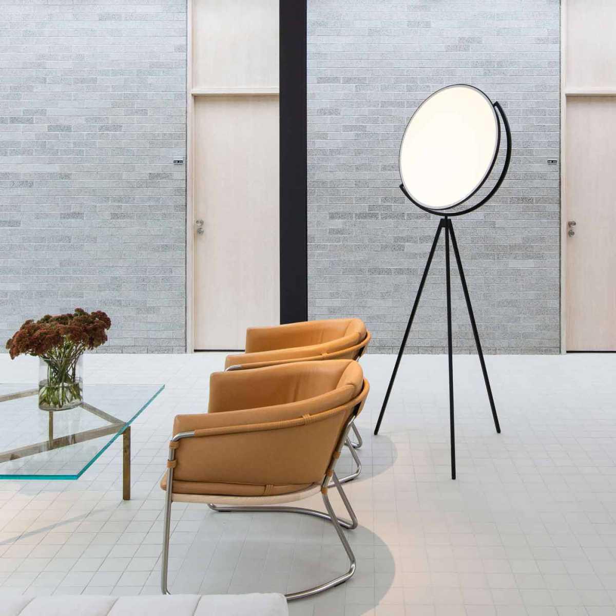 Luminaria de Piso Flos Superloon Designer Jasper Morrison Luminaria de Piso Flos Superloon Designer Jasper Morrison