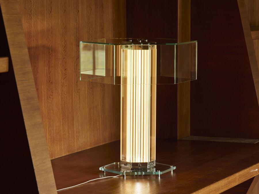 Luminária de mesa Flos SuperWire T designer Formafantasma