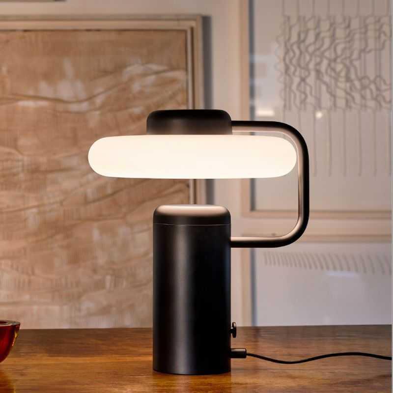 Luminaria de mesa KDLN Tratto of Kundalini PT Luminaria de mesa KDLN Tratto of Kundalini PT