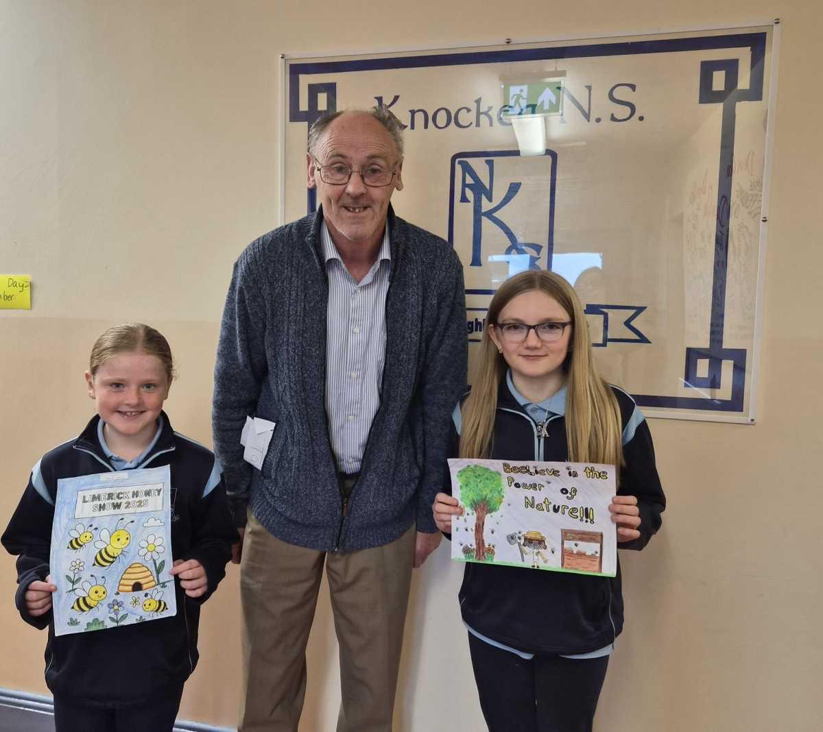 Congratulations to our 2 winners of the Limerick Bee Keepers art competition! Maith sibh