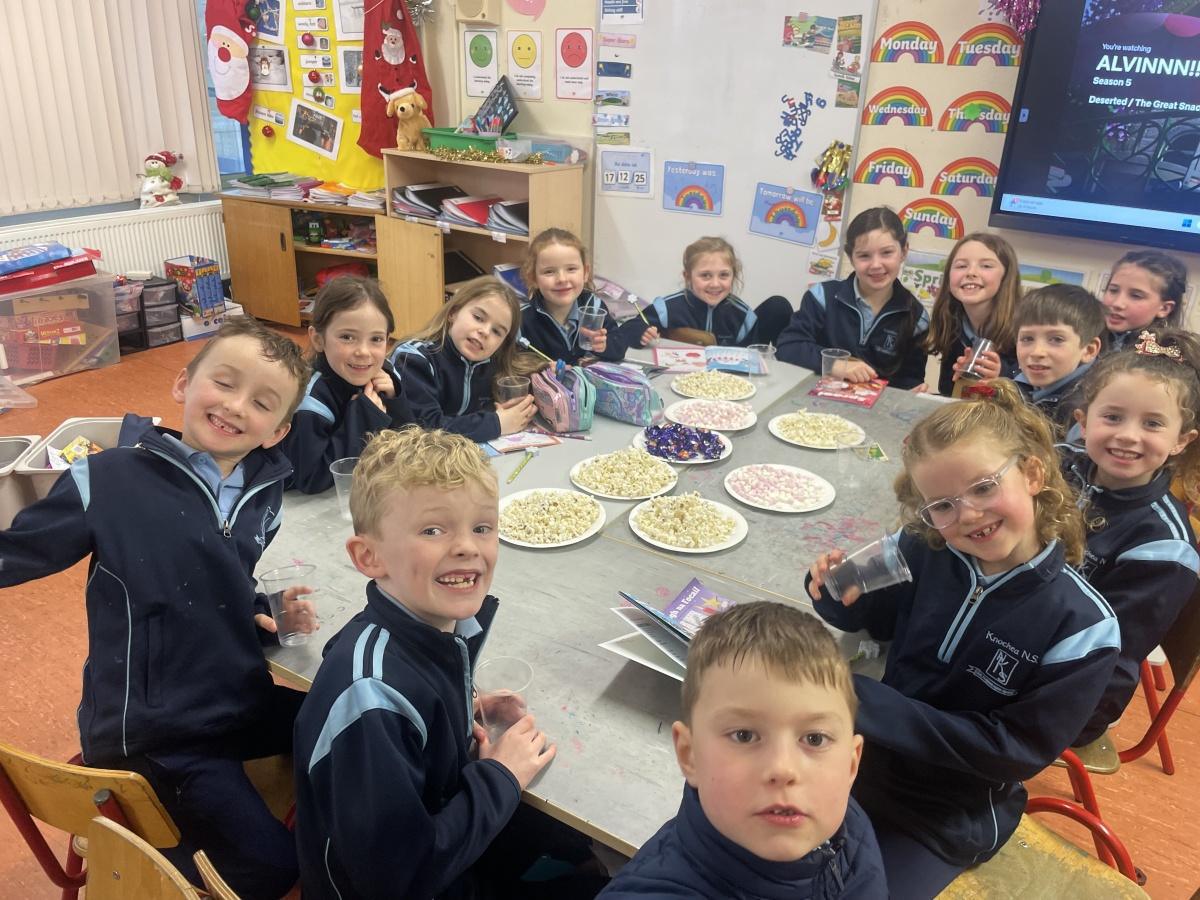 Hot Chocolate & Popcorn Surprise! 