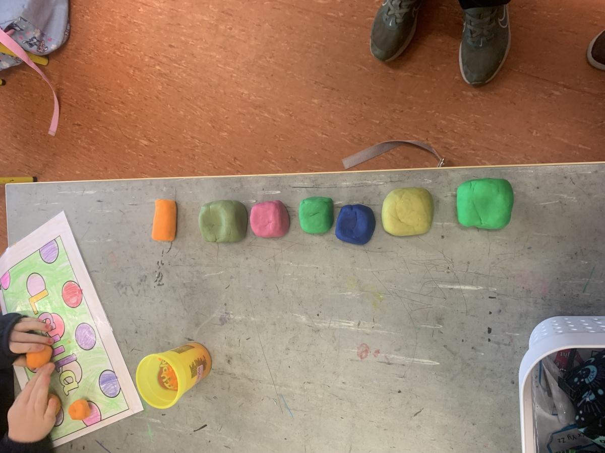 3D Playdough Shapes 3D Playdough Shapes