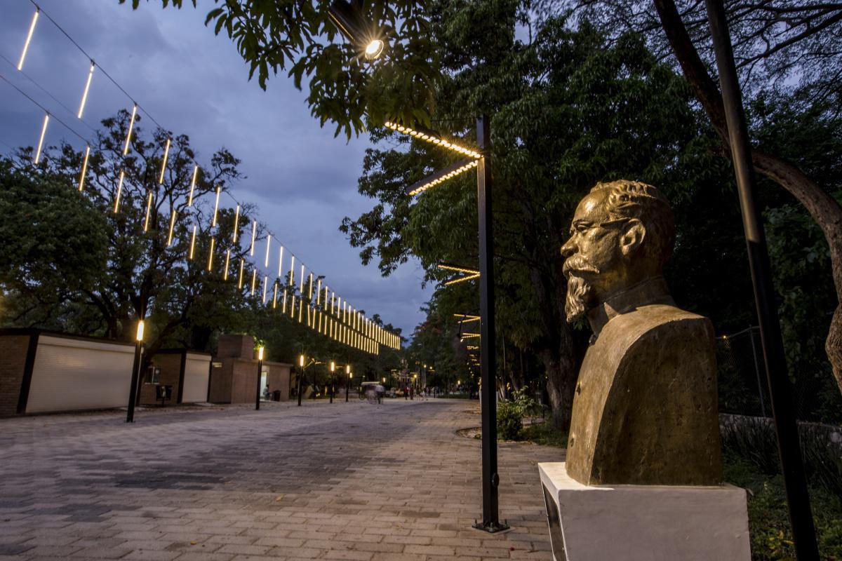 Calzada de las Personas Ilustres Calzada de las Personas Ilustres