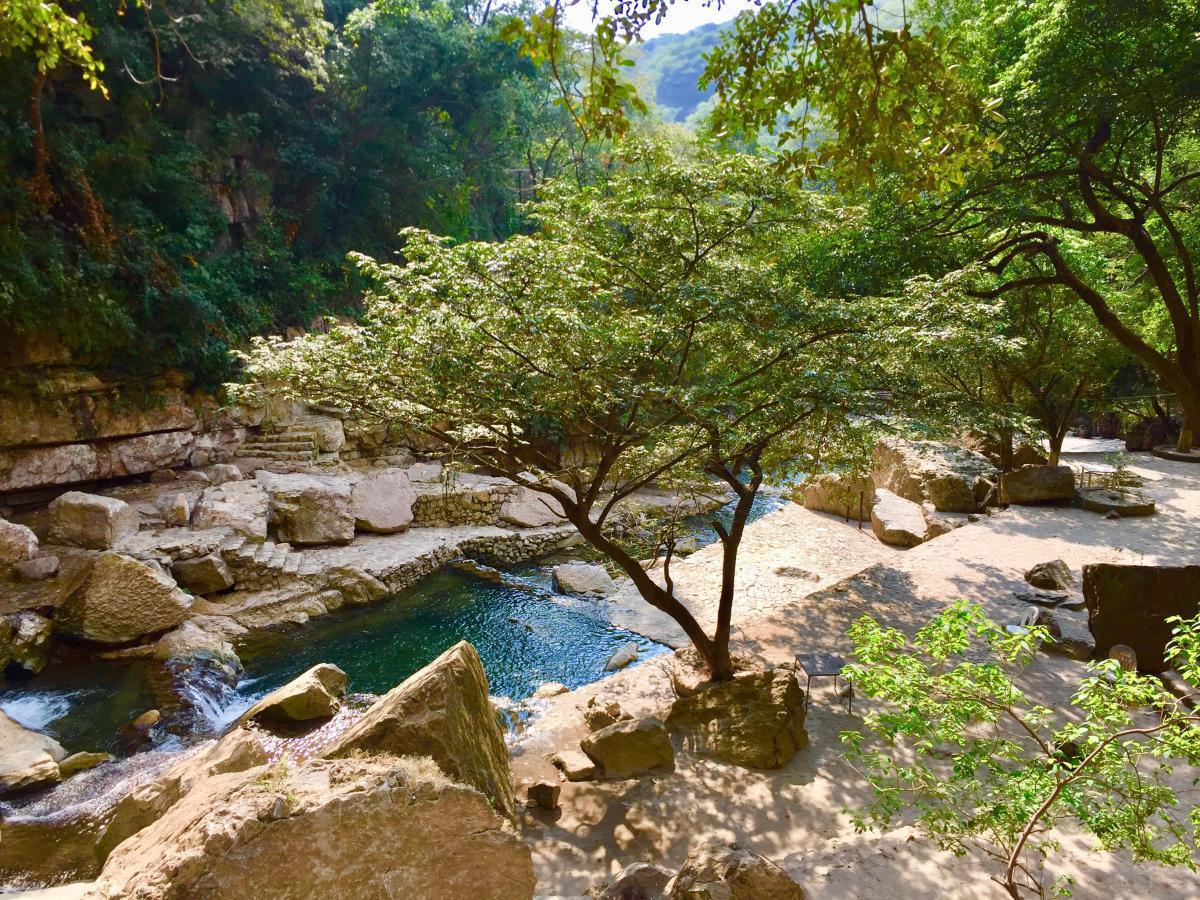 Cascada "El Chorreadero" Cascada "El Chorreadero"