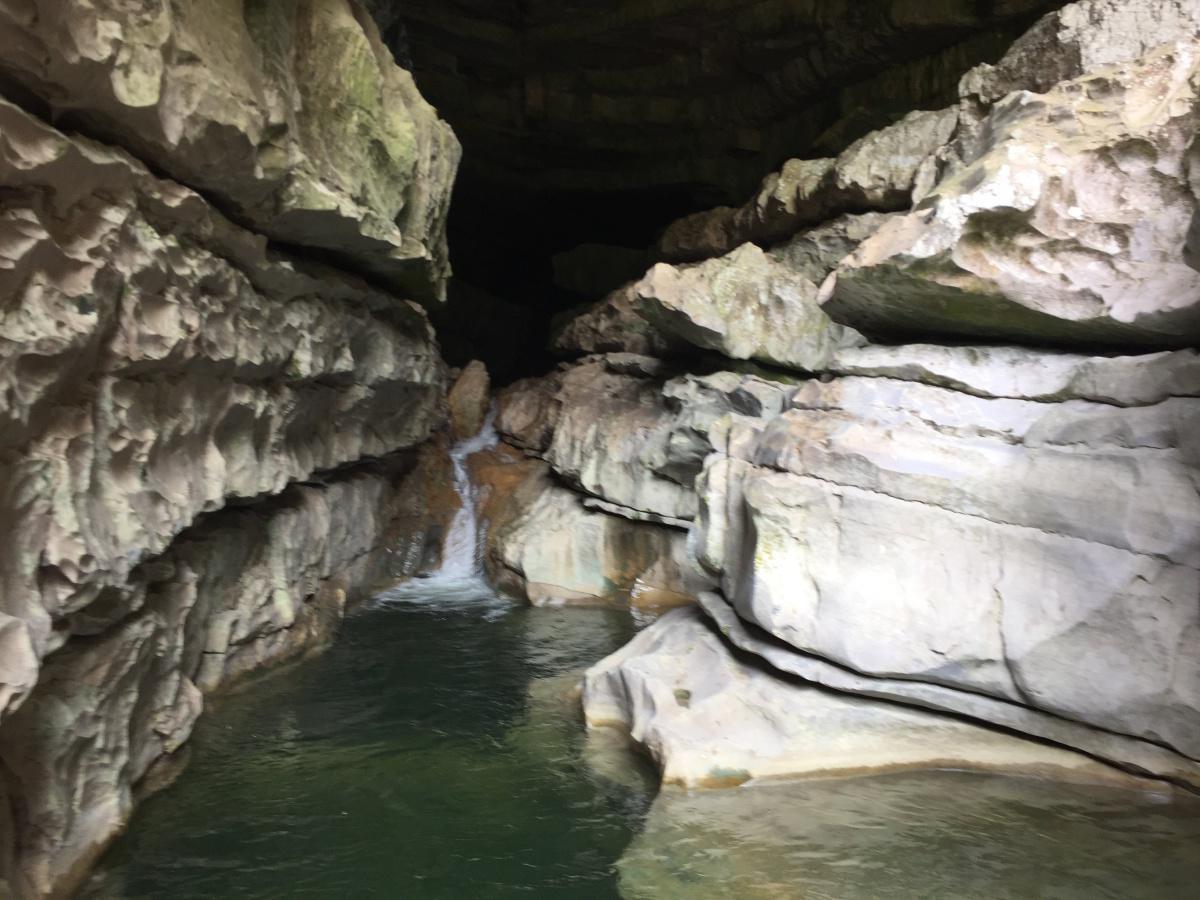 Cascada "El Chorreadero" Cascada "El Chorreadero"