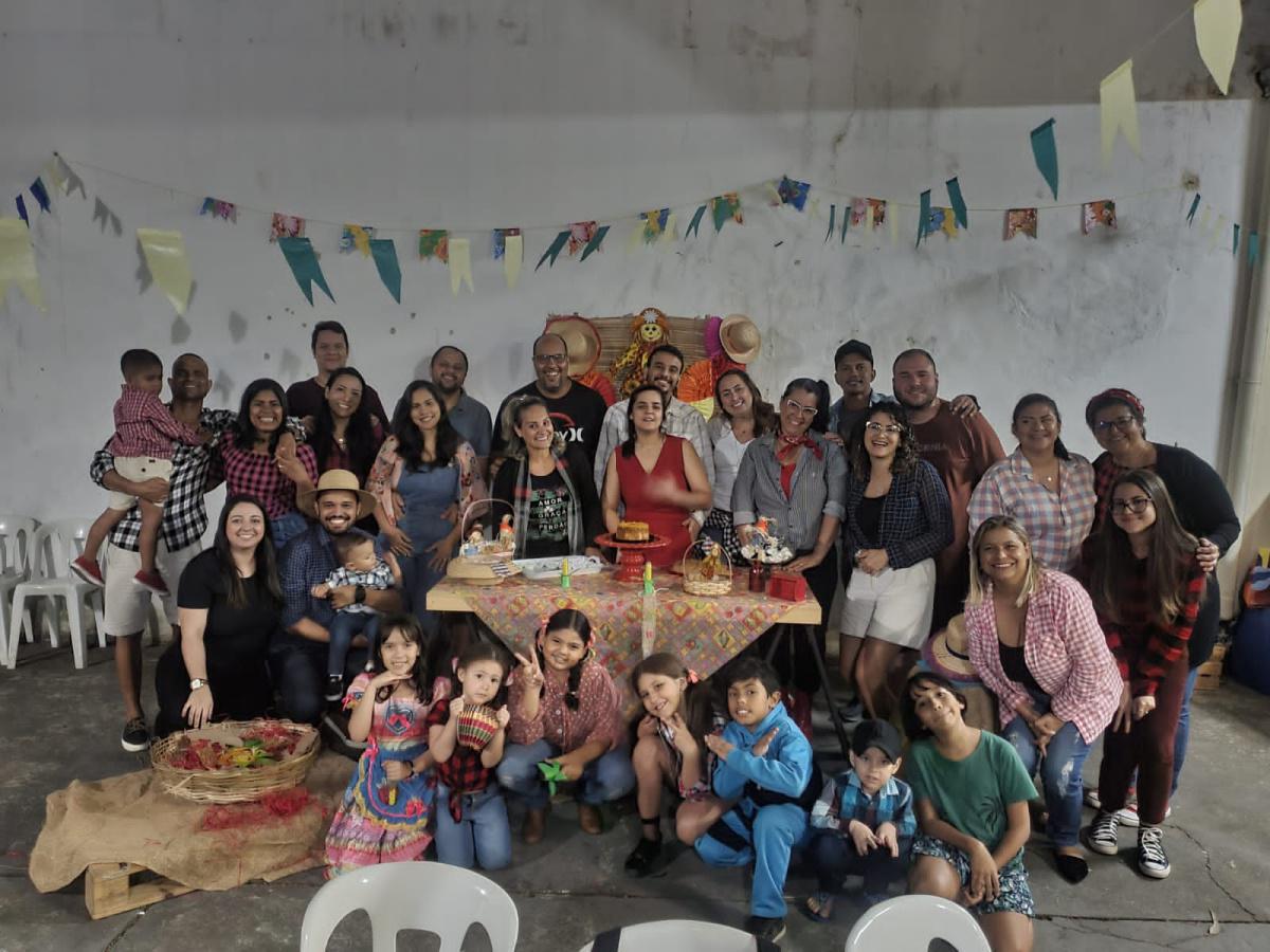 EQUIPE DE LOUVOR MAANAIM