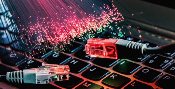 Nouvelles formations aux métiers du numérique et de la fibre pour les jeunes sans diplôme
