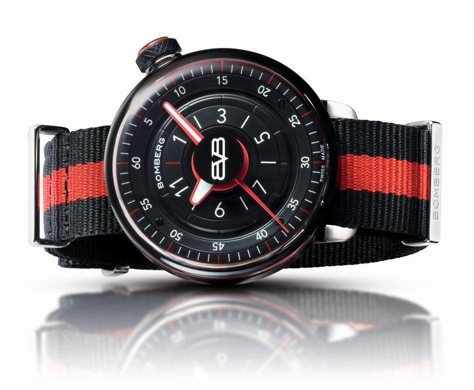 Bomberg BB 01 Gent montre transformer