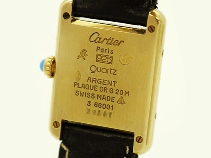 La Tank Must de Cartier : l'une des plus belles montres vintage pour femme  à prix accessible