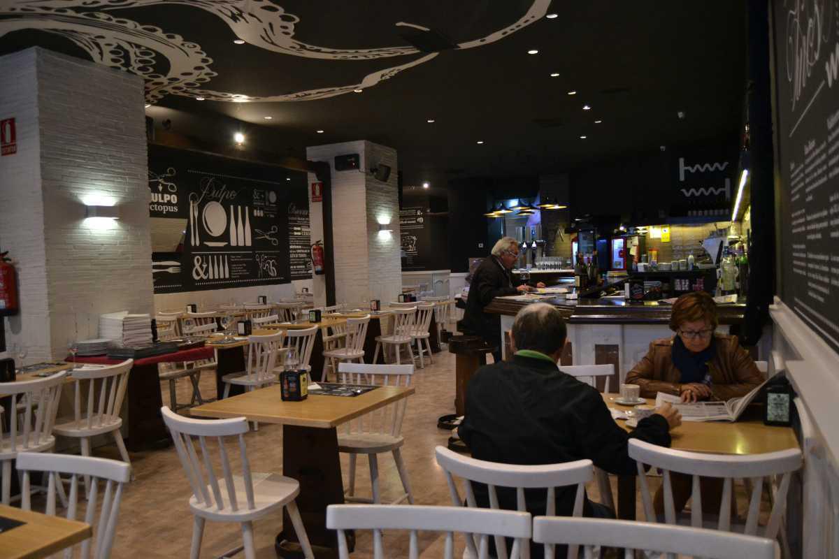 Cafetería - Restaurante - Cervecería Peregrinus