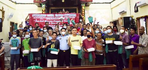 Komisi Pengabaran Injil (KPI) GKI PI: Pelayanan Kebaktian Natal di Rutan Kelas 1 Cipinang Jakarta Komisi Pengabaran Injil (KPI) GKI PI: Pelayanan Kebaktian Natal di Rutan Kelas 1 Cipinang Jakarta