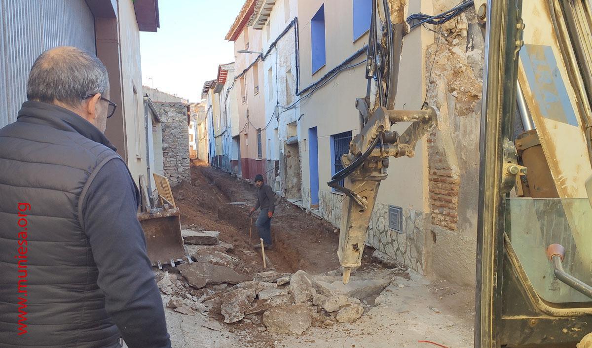 MUNIESA. LA CALLE DEL SOL, RENOVADA MUNIESA. LA CALLE DEL SOL, RENOVADA