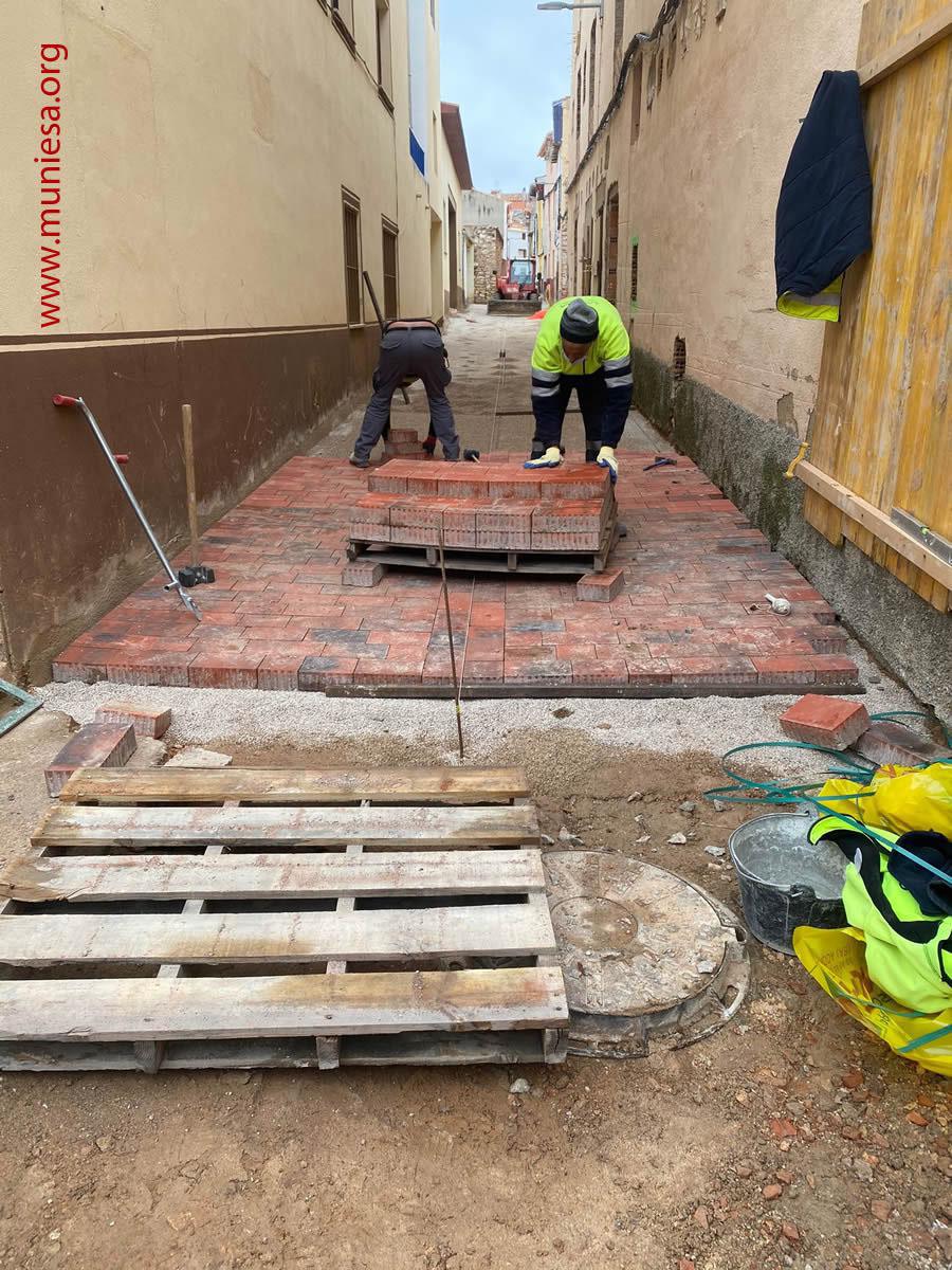 MUNIESA. LA CALLE DEL SOL, RENOVADA MUNIESA. LA CALLE DEL SOL, RENOVADA