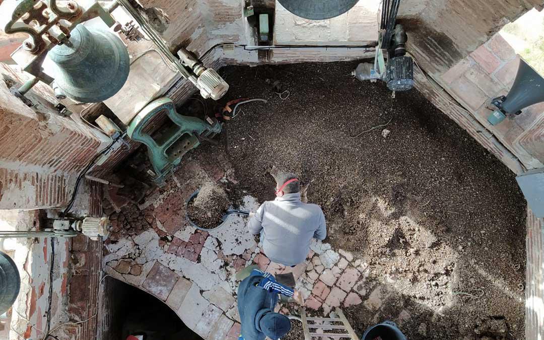 MUNIESA. LA TORRE MUDÉJAR Y LAS PESETAS MUNIESA. LA TORRE MUDÉJAR Y LAS PESETAS
