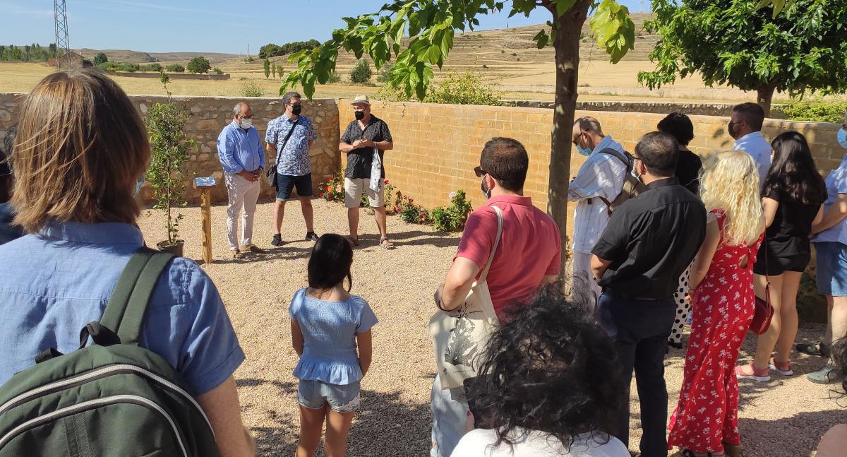MUNIESA. IRANZO Y EL BOSQUE DE LOS EDITORES MUNIESA. IRANZO Y EL BOSQUE DE LOS EDITORES