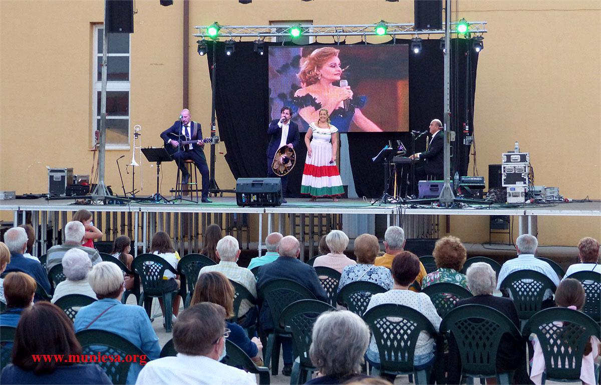 MUNIESA SIEMPRE CON SUS MAYORES MUNIESA SIEMPRE CON SUS MAYORES