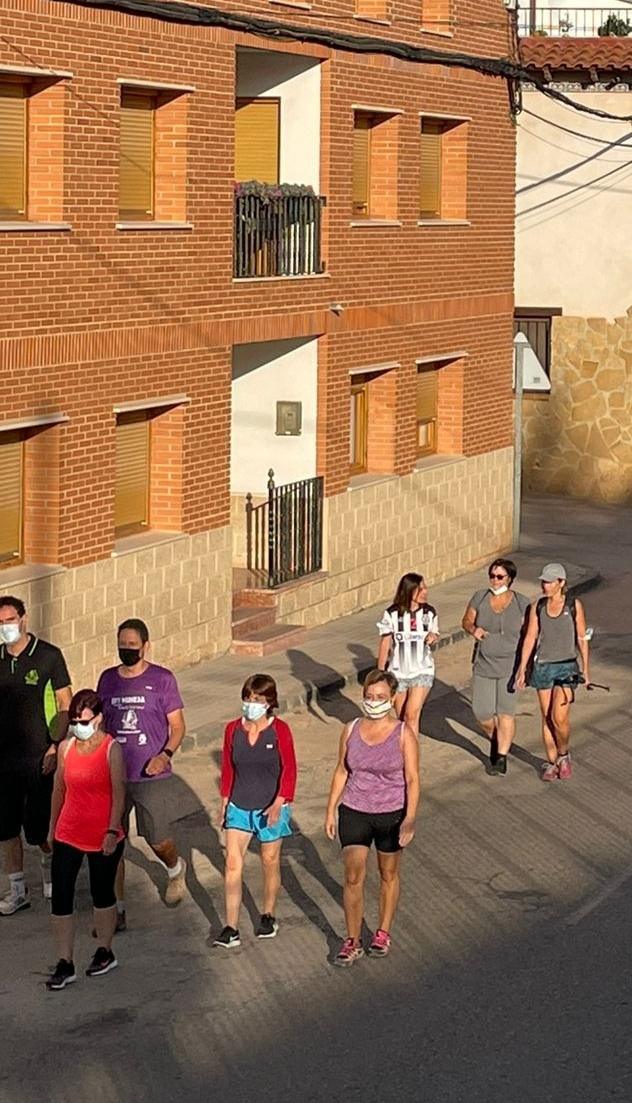 MUNIESA. CAMINA 01. ANDARINES EN LA BALSA NUEVA MUNIESA. CAMINA 01. ANDARINES EN LA BALSA NUEVA