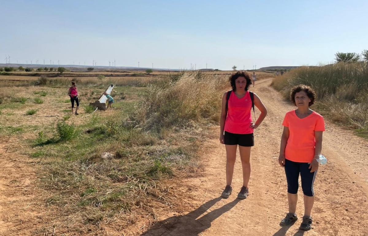 MUNIESA. CAMINA 01. ANDARINES EN LA BALSA NUEVA MUNIESA. CAMINA 01. ANDARINES EN LA BALSA NUEVA