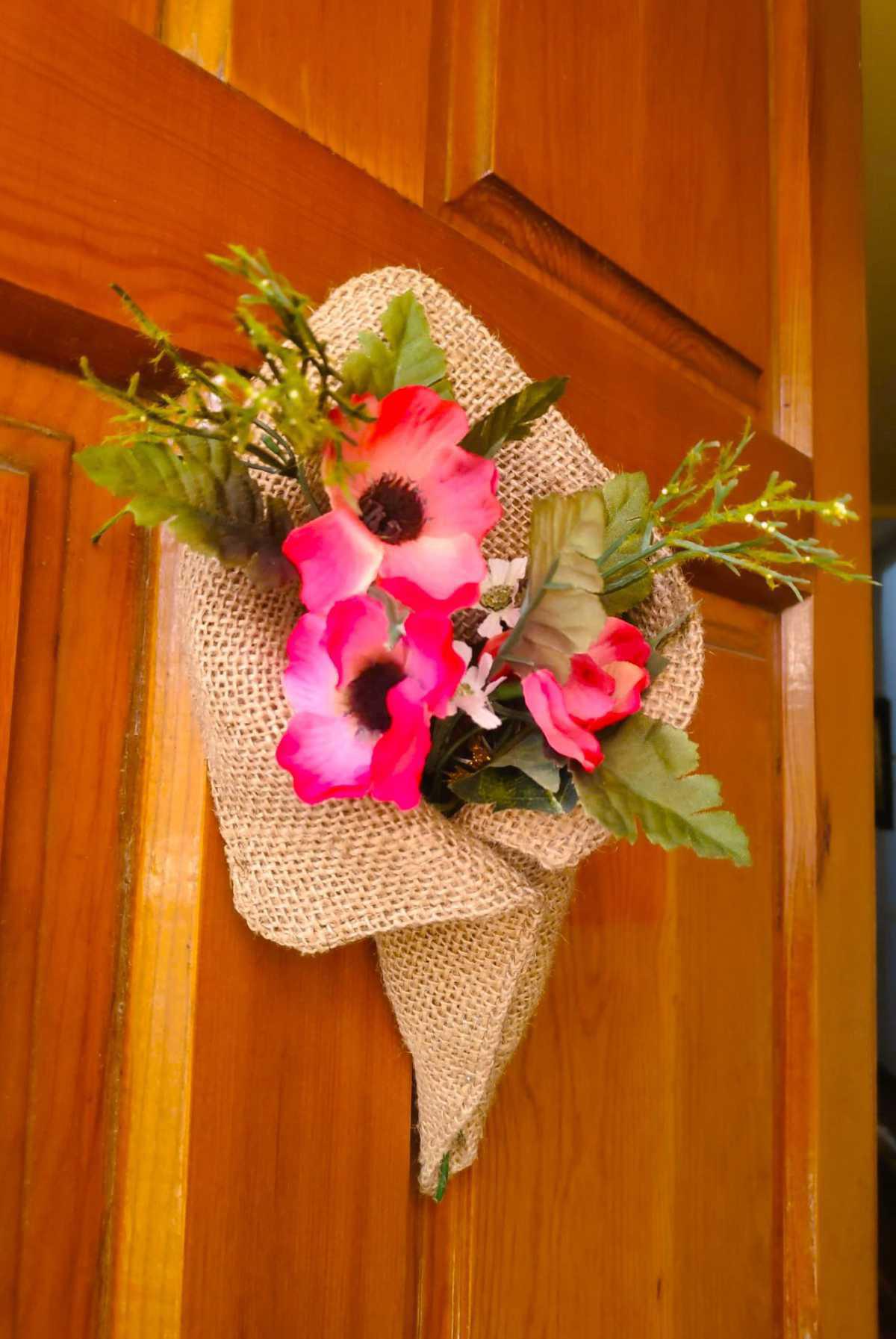 MUNIESA CAMPAÑA NAVIDAD AECC MUNIESA CAMPAÑA NAVIDAD AECC