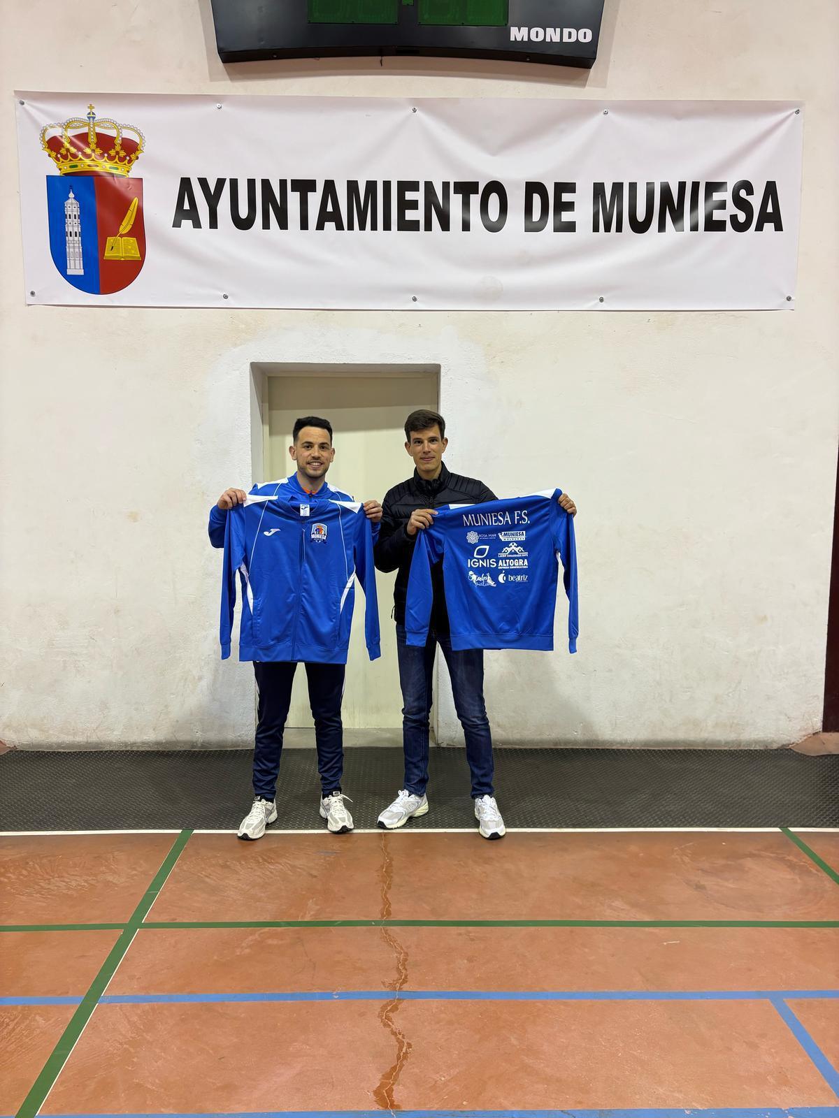 MUNIESA. DEPORTE NUEVO EQUIPAJE MUNIESA. DEPORTE NUEVO EQUIPAJE