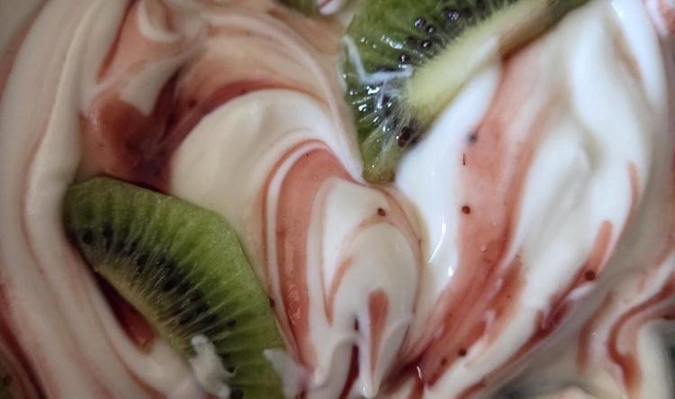 Heute gab's zum Frühstück meinen ersten selbst gemachten Joghurt