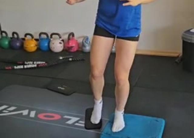 Spin center 27