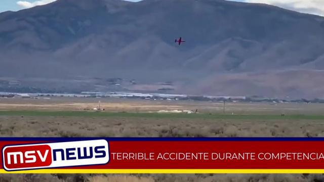 Imágenes aterradoras de un accidente aéreo durante una competencia, desafortunadamente, el piloto murió