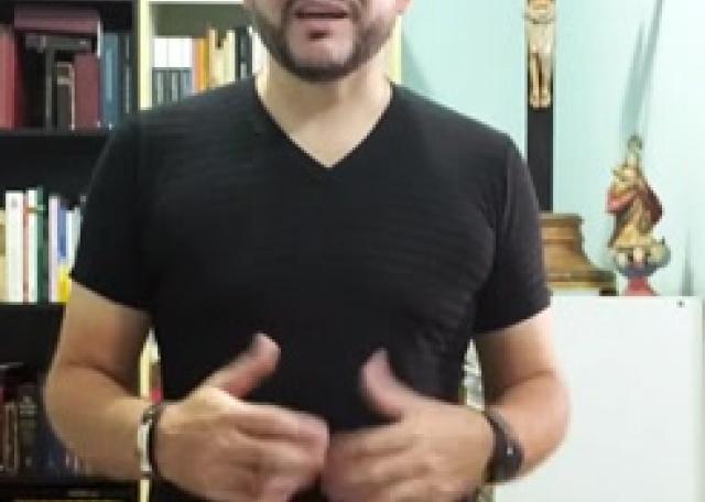 A religião não nos transforma, apenas nos ajuda a sermos quem devemos ser