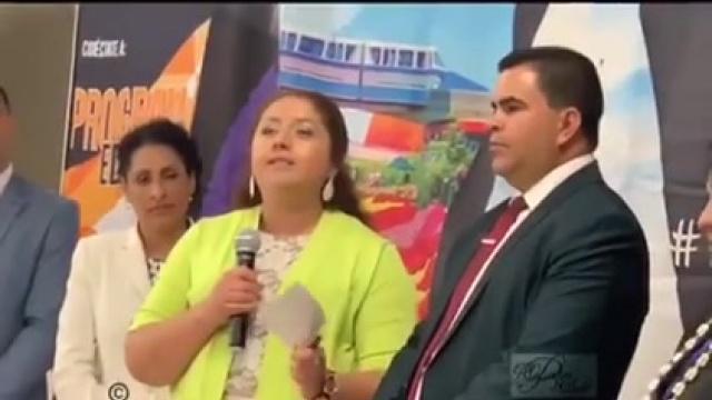 Promoviendo convención 