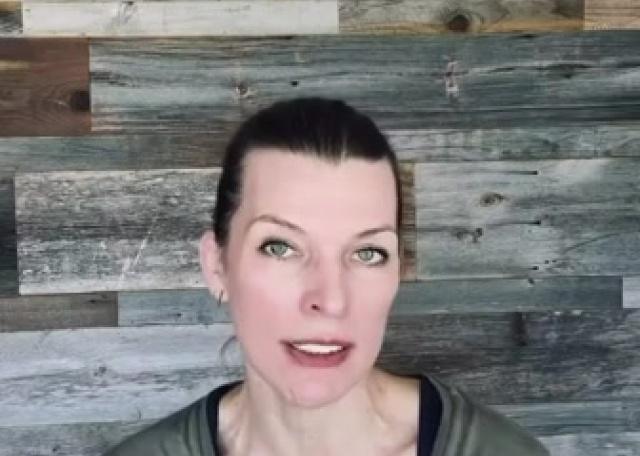 قصر الذاكرة: أداة مفتوحة لزمن ما بعد السياق