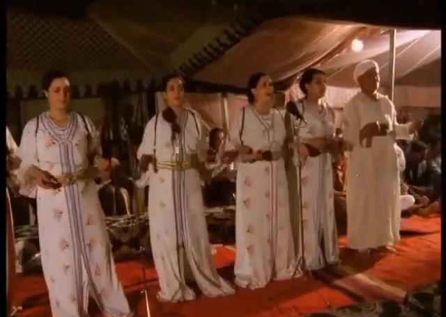 العيطة: رحلة موسيقية في قلب التراث المغربي الأصيل