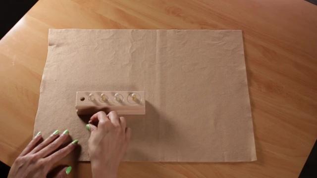 Sensorial Lesson 4 - Knobbed Cylinders Block 3