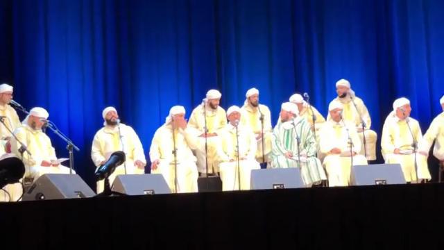 فرقة سماع ومديح من الزاوية القادرية البوتشيشية 2