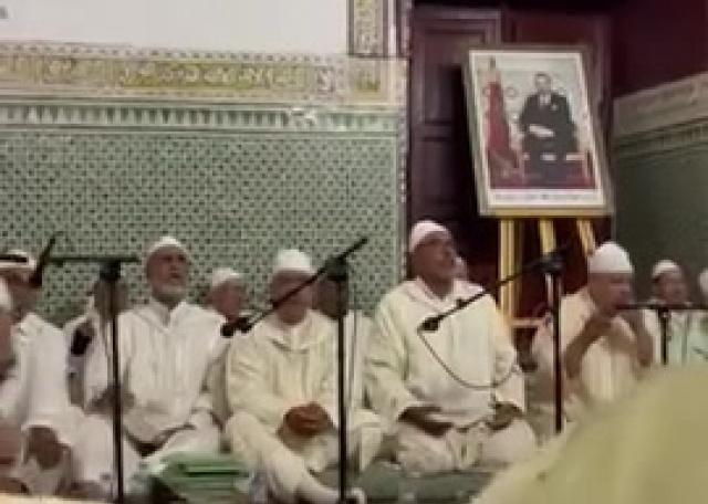 من دلائل الخيرات