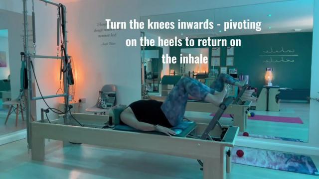 Heels Wide with inverted knees 