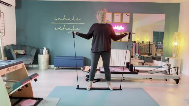 Portable Reformer Bar