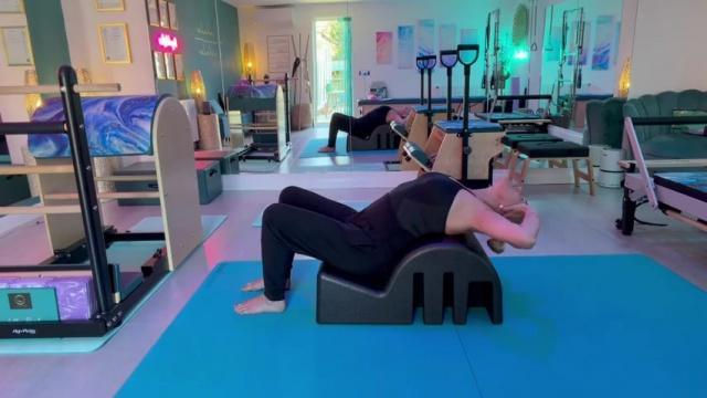 Oblique Well Roll Down